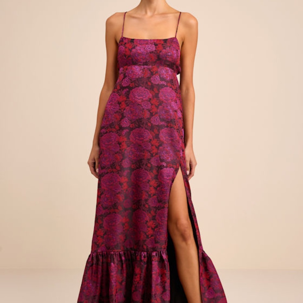 Lulus Jasiel Burgundy Jacquard Lace-up Tiered Maxi Dress - Size S